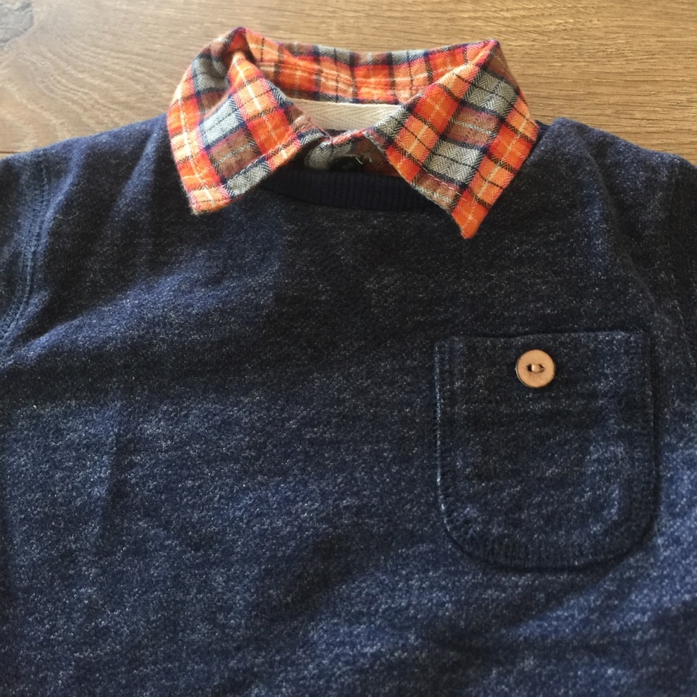 Sweatshirt - Picture 2 of 4